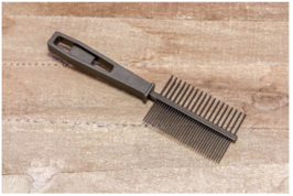 Jean Peau - black antistatic comb